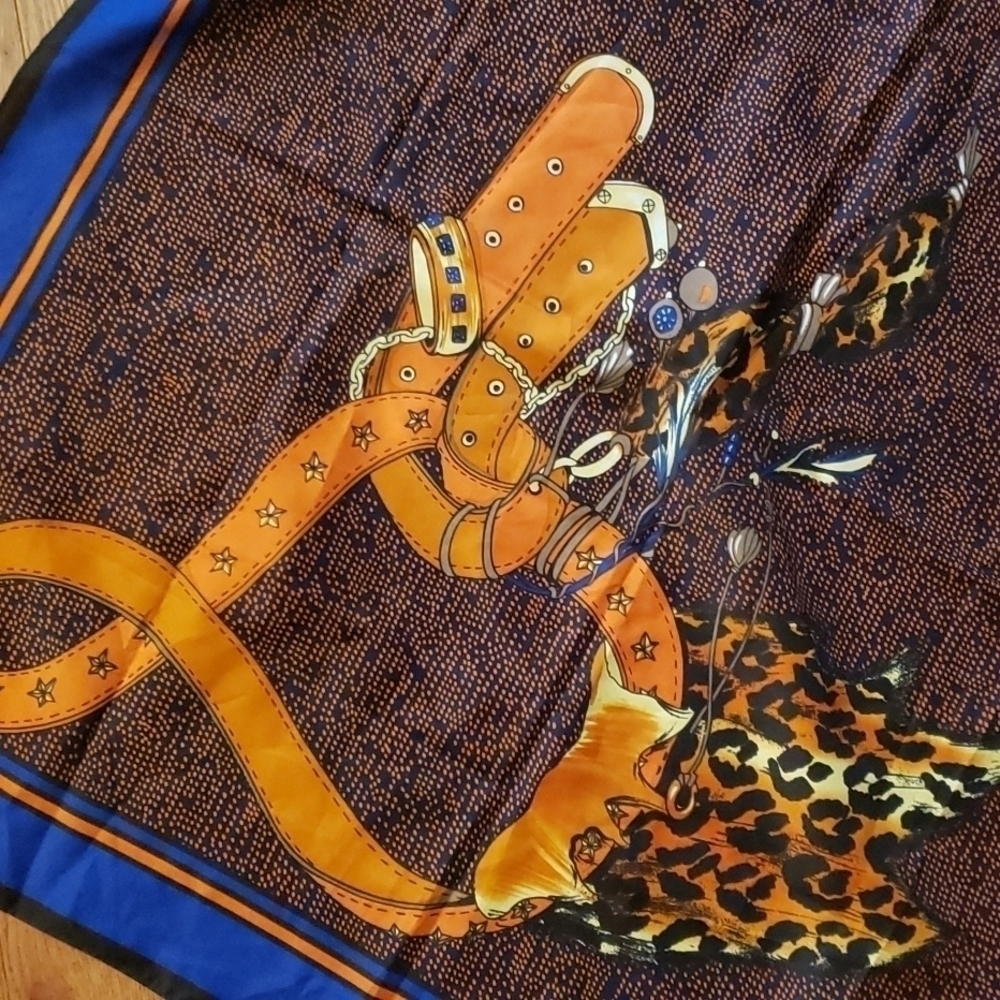 SCARF multicolor (Hermes vibe or LR polo) - Picture 4 of 7
